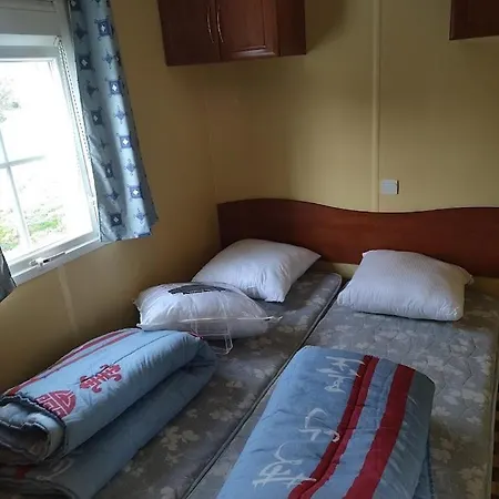 Location Insolite Etang Kemp Oriolles