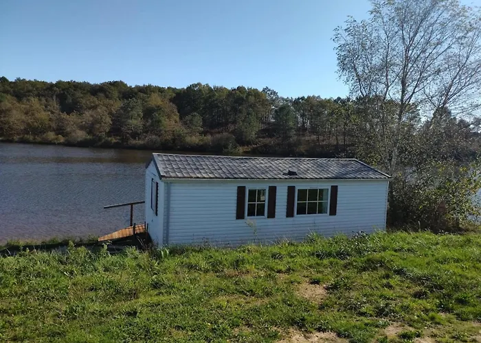 Parque de Campismo Location Insolite Etang *