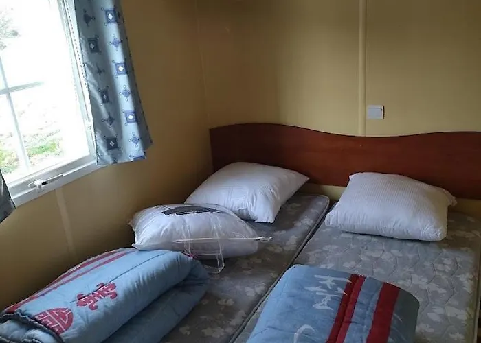 Location Insolite Etang Parque de Campismo Oriolles